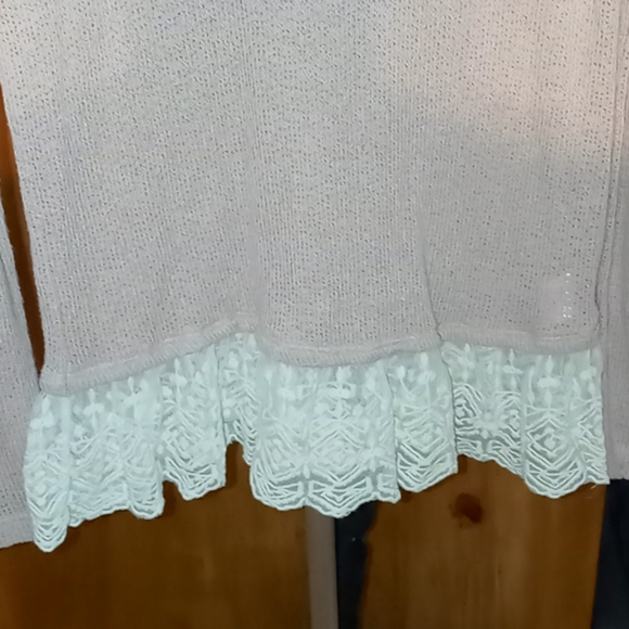 Sweater - Picture 3 of 4